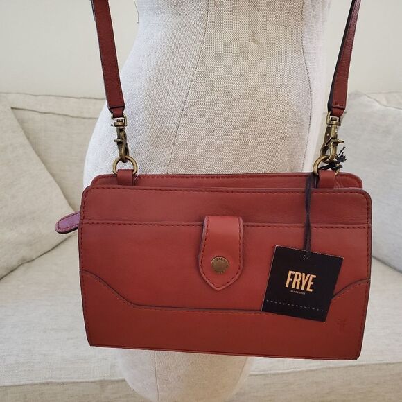 Frye Lucy Leather Crossbody Clutch in Terracotta - NEW - Picture 6 of 14